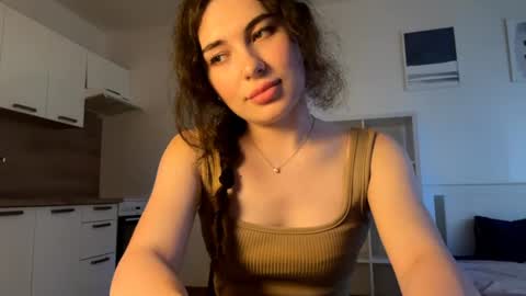 Snapshot of tracithetford chatting on 28, 7, 2026 Alex3 online show from 28, 7, 2026