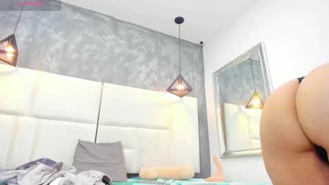 Snapshot of tracy_wright chatting on 8, 3, 2026 Tracy Wright online show from 8, 3, 2026