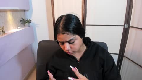 Snapshot of tracyllane chatting on 25, 1, 2025 NIKOL online show from 25, 1, 2025