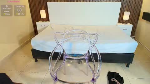 Snapshot of tracyllane chatting on 27, 2, 2025 NIKOL online show from 27, 2, 2025