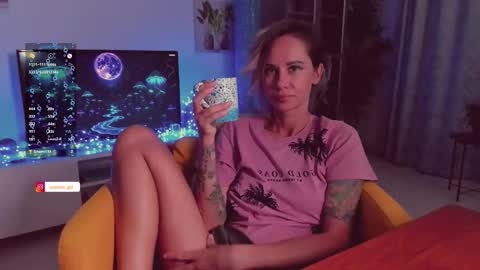 Snapshot of trafka_murafka chatting on 23, 10, 2025 Hey my name is Kiri Kiri online show from 23, 10, 2025