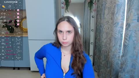 Snapshot of traneba chatting on 27, 2, 2025 Kate online show from 27, 2, 2025