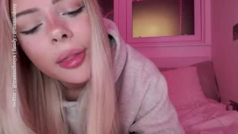 Snapshot of transaubrey chatting on 27, 9, 2025 aubrey 3 online show from 27, 9, 2025