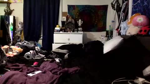 Snapshot of transcurious101 chatting on 13, 10, 2025 transcurious101 online show from 13, 10, 2025