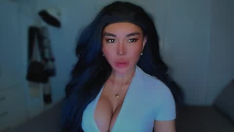 Snapshot of transnextdoor_ chatting on 7, 3, 2025 ALMIGHTY GODDESS VALENTINA online show from 7, 3, 2025