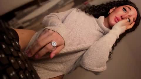 ALMIGHTY GODDESS VALENTINA online show from 17, 10, 2025