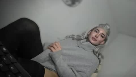 Snapshot of transnextdoor_ chatting on 17, 3, 2026 ALMIGHTY GODDESS VALENTINA online show from 17, 3, 2026