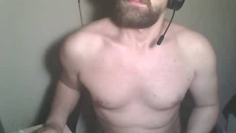 Snapshot of transyfansy chatting on 9, 3, 2025 transyfansy online show from 9, 3, 2025