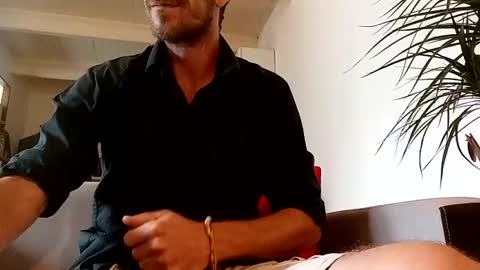 Snapshot of traveler_of_pleasure chatting on 21, 10, 2025 traveler_of_pleasure online show from 21, 10, 2025