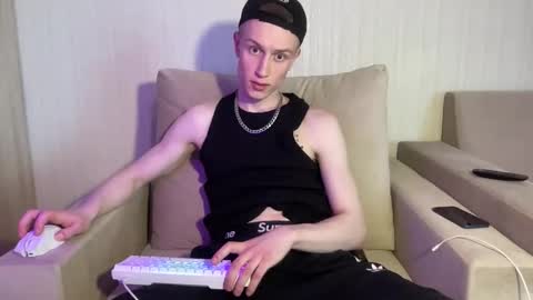 Travis online show from 2, 5, 2026