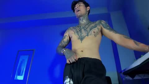 Snapshot of travistanner28 chatting on 10, 10, 2025 TRAV - INDEPENDENT MODEL online show from 10, 10, 2025