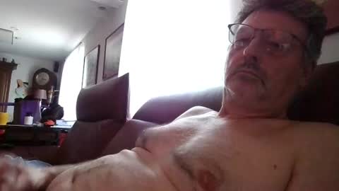 Snapshot of trebgeis1 chatting on 15, 7, 2026 trebgeis1 online show from 15, 7, 2026