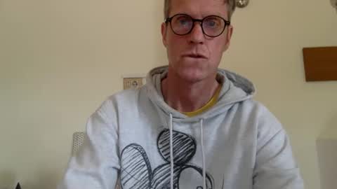 Snapshot of trebo00788 chatting on 4, 4, 2026 trebo00788 online show from 4, 4, 2026