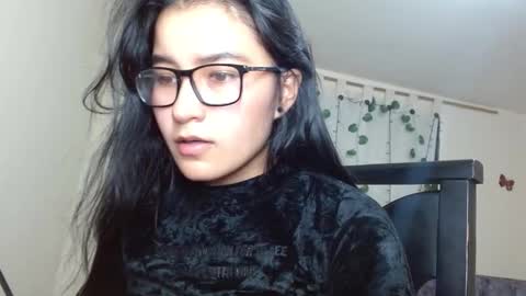 Snapshot of trebol_4 chatting on 8, 1, 2026 trebol_4 online show from 8, 1, 2026