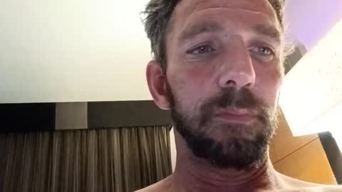 treedude303720 online show from 15, 10, 2025