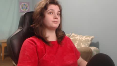 Snapshot of treejeanne chatting on 26, 12, 2024 TreeJeanne online show from 26, 12, 2024