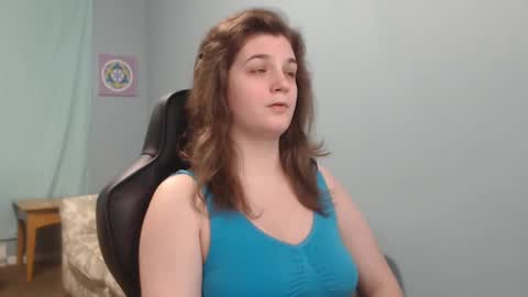 Snapshot of treejeanne chatting on 26, 2, 2025 TreeJeanne online show from 26, 2, 2025