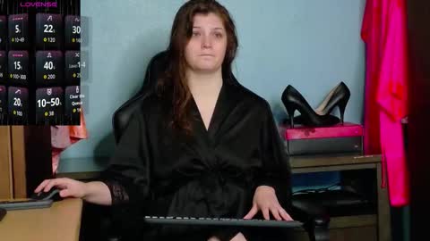 TreeJeanne online show from 14, 10, 2025