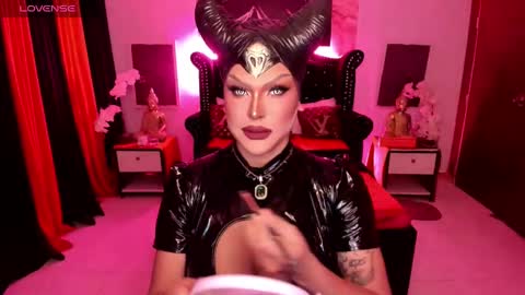 Jade online show from 4, 12, 2024