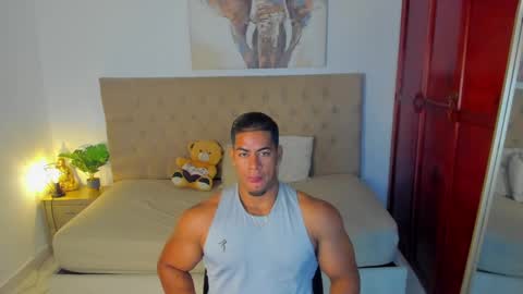 Snapshot of trevor_vinc chatting on 2, 10, 2025 trevor online show from 2, 10, 2025