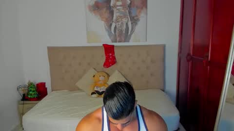 Snapshot of trevor_vinc chatting on 14, 12, 2025 trevor online show from 14, 12, 2025