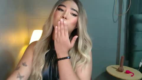 Snapshot of trexie_fucks15 chatting on 4, 11, 2025 trexie_fucks15 online show from 4, 11, 2025