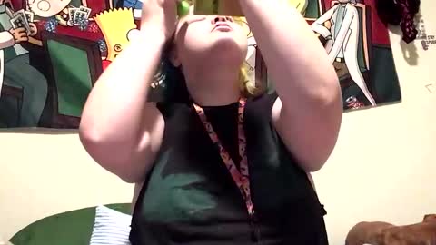 Trixie online show from 7, 2, 2025