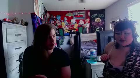 Trixie online show from 22, 2, 2026