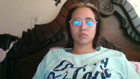 Snapshot of triana_bell chatting on 20, 1, 2025 triana_bell online show from 20, 1, 2025