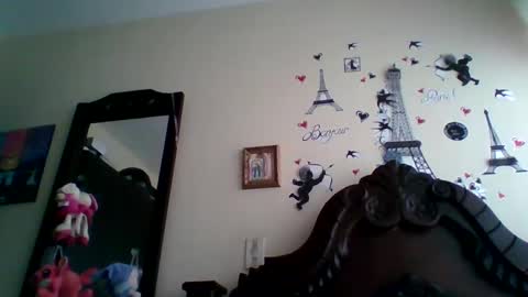 Snapshot of triana_bell chatting on 19, 9, 2025 triana_bell online show from 19, 9, 2025