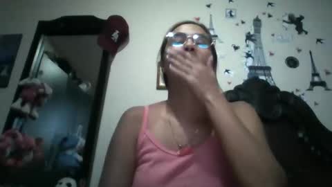 Snapshot of triana_bell chatting on 20, 10, 2025 triana_bell online show from 20, 10, 2025