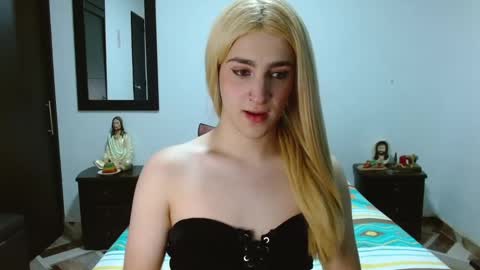 triana_damelio online show from 14, 12, 2024