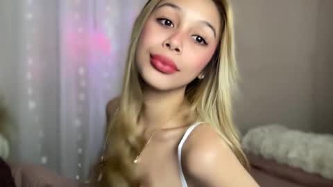 Snapshot of triana_ortega chatting on 9, 2, 2025 Triana online show from 9, 2, 2025