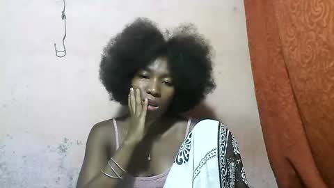 tricia9794 online show from 22, 3, 2026