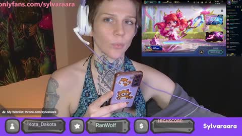 Snapshot of tricky_nymph chatting on 16, 1, 2026 Cassie online show from 16, 1, 2026