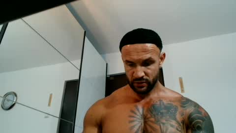 Snapshot of tridentmuscles chatting on 8, 6, 2026 tridentmuscles online show from 8, 6, 2026