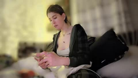 Snapshot of trinityxsecret chatting on 9, 3, 2025 MadisonMontgomery online show from 9, 3, 2025