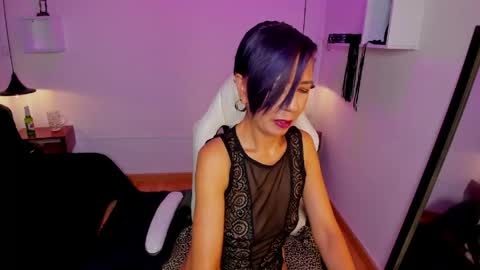 trinityy__ online show from 27, 5, 2026