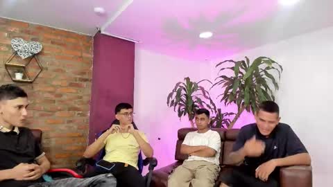 MOD ramon My team is alexis  adam  camilo and steven online show from 13, 1, 2026