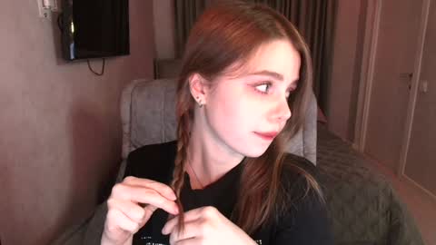 tripleprinces online show from 1, 2, 2025