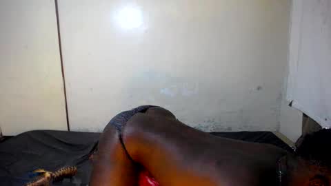 Snapshot of trisboo5 chatting on 24, 1, 2025 Trisboo5 online show from 24, 1, 2025