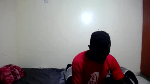 Snapshot of trisboo5 chatting on 4, 2, 2025 Trisboo5 online show from 4, 2, 2025