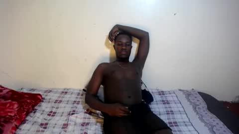 Snapshot of trisboo5 chatting on 10, 2, 2025 Trisboo5 online show from 10, 2, 2025