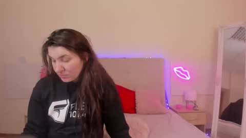 Mia online show from 16, 1, 2026