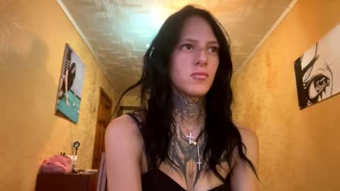 Snapshot of tristalevy chatting on 5, 10, 2025 Sofa Im new here and so far I do not take off the panties online show from 5, 10, 2025