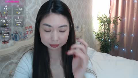 Aya online show from 12, 12, 2024