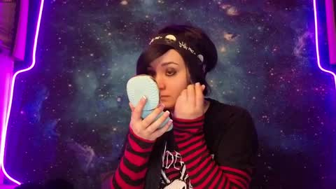 trixiedoescamcam online show from 12, 5, 2026