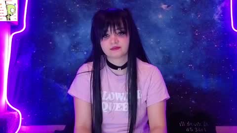 trixiedoescamcam online show from 30, 5, 2026