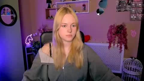 Trixy online show from 8, 5, 2026