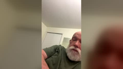 Snapshot of troy49 chatting on 7, 1, 2026 troy49 online show from 7, 1, 2026